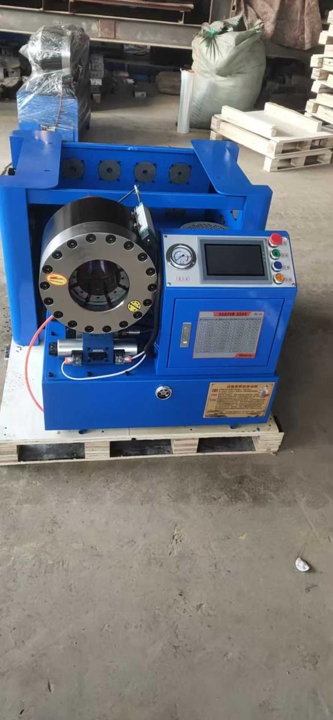 Internal component view of P38 Hose Crimping Machine