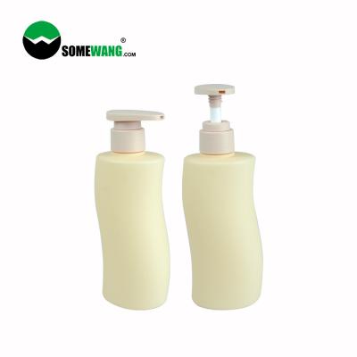 China 350ml  PE Durable Harmless Empty Shampoo Bottle Leak Proof Shampoo Pump Bottles for sale
