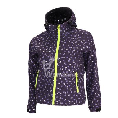 China 4 Way Stretch Bonded Microfleece Windproof Softshell Jackets With Shiny Print for sale