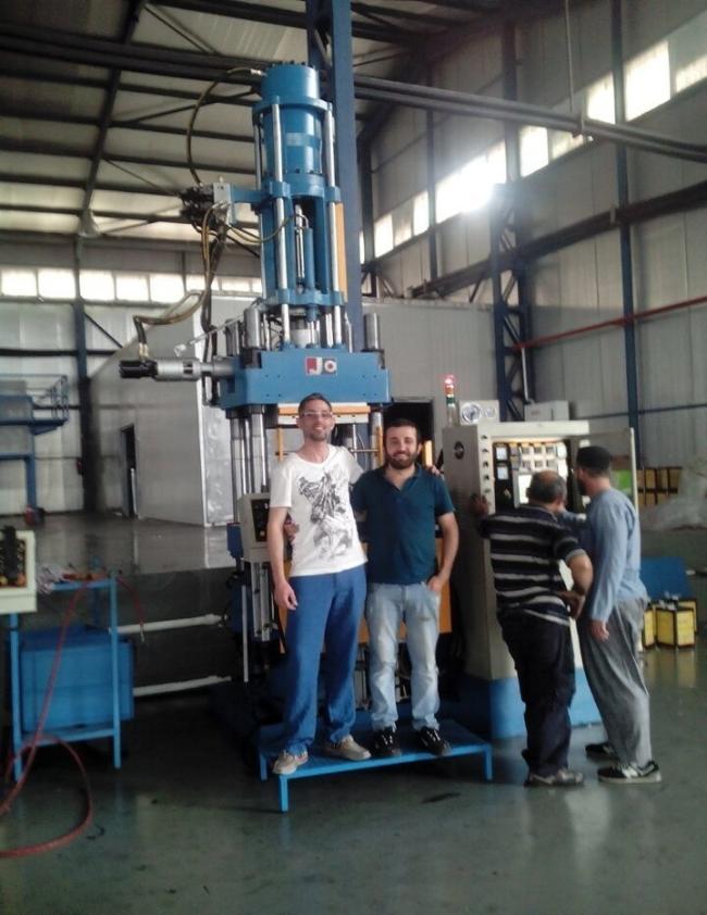 Double Working Station Rubber Compression Moulding Press Machine