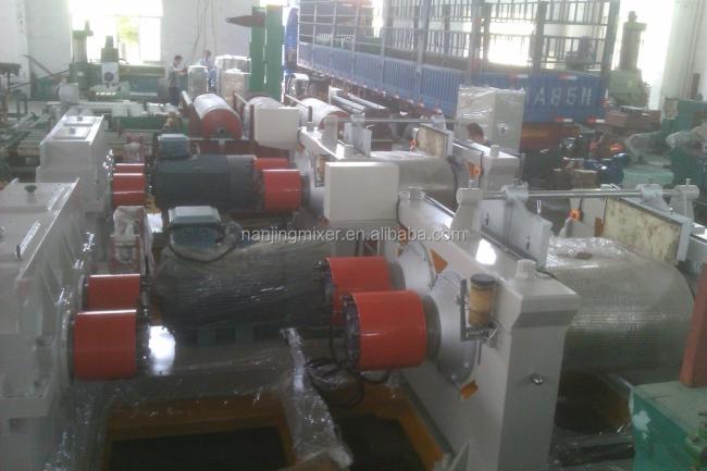 Waster tire shredding Mill/Waste Rubber Crushing machine/Rubber Powder Grinding Machine