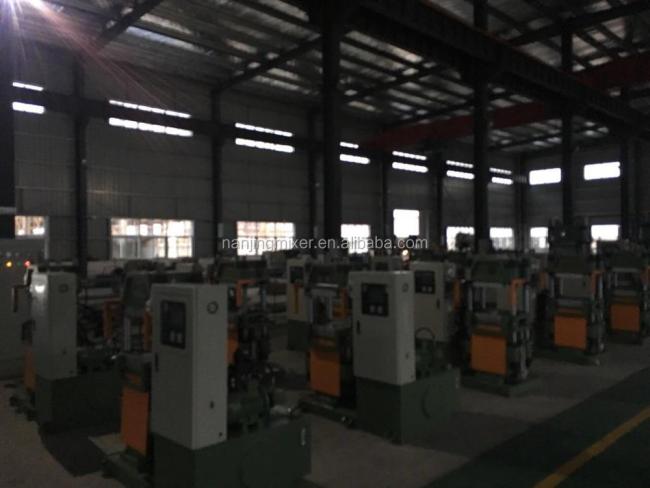 Rubber Vulcanizing Hot Press
