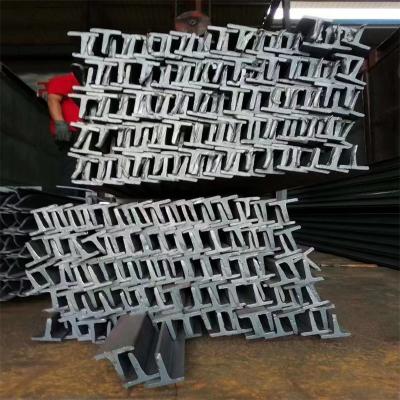 Chine T-shaped Steel T-bar Alloy Steel 12CrMoV Hot-rolled T-beam 60 * 60 * 6mm Size GB Standard à vendre