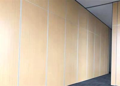 China Multifunctional Layout Sliding Room Dividers Partitions For Wedding Hall for sale