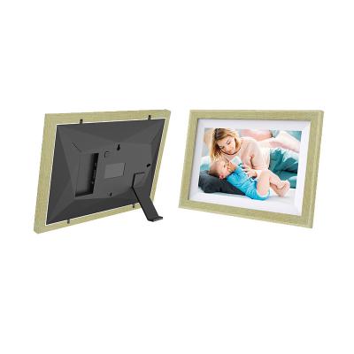 China Ultra LCD Digital Photo Frames With Video Loop High Resolution 10 Inch 1024 X 600 for sale