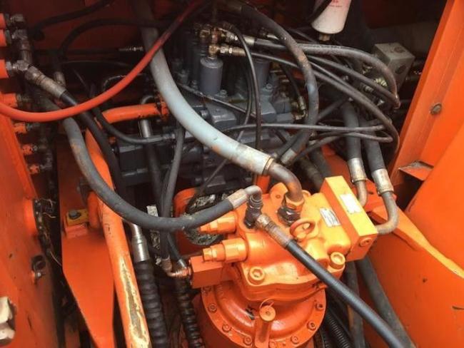China Good used excavator machine DOOSAN DH220LC-7 2009 made, original paint supplier