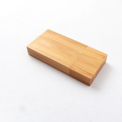 Chine Logo de gaufrage Clé USB en bois personnalisée 8 Go 256 Go OEM ODM à vendre