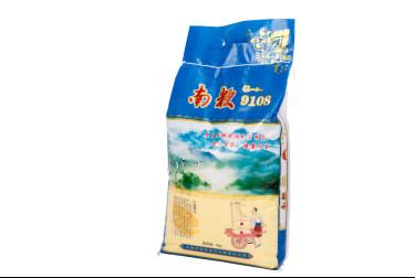 China Cold Seal BOPP Coated PP Woven Plastic Bag With Gravure Printing High Strength Impact Resistance for sale