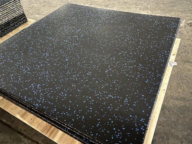 Non Slip Safety Black Recycled Rubber Flooring Tiles with Different Color EPDM Flecks for Gym Fitness Equipment