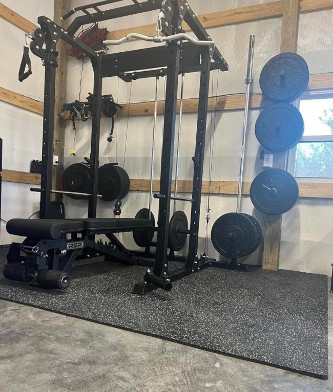 100% New Recycled Rubber Flooring Mats with Different Color EPDM Dots for Exercise Equipment