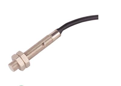 China LM4 / LM5 Adjustable PNP Proximity Switch Inductive Infrared Detection With LED for sale