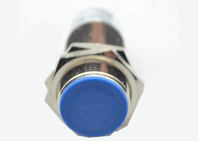 China LM24 Metal Waterproof Inductive Displacement Sensor 2 Wires NO+NC 50MΩ IP 67 for sale