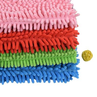 China Wrinkle Resistant Hot Sales Chenille Cleaning Microfiber Chenille Cloth 100% Polyester Blanket Chenille Shaggy Fabric Microfiber Mop Cloth à venda