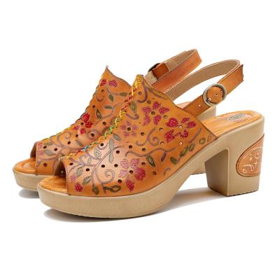 Китай Богемская мода женские сандалии Оранжевая кожаная блок Сандалии на каблуках продается