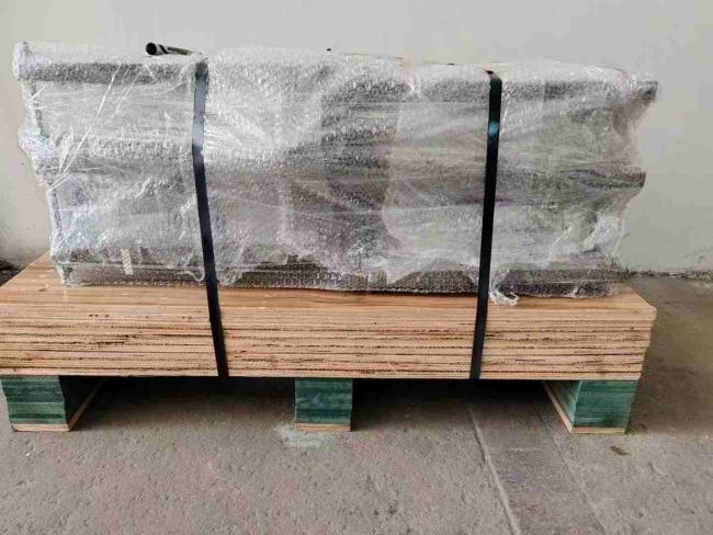Professional packaging and shipping process for melamine molds