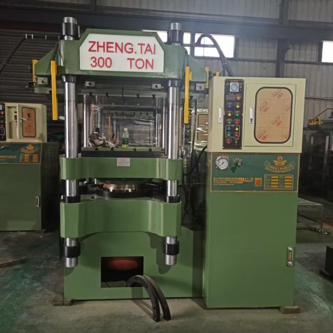 Dongxin Melamine Tableware Machine in operation