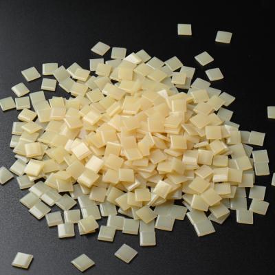 China Yellow EVA Industrial Hot Melt Glue For Carton Sealing for sale