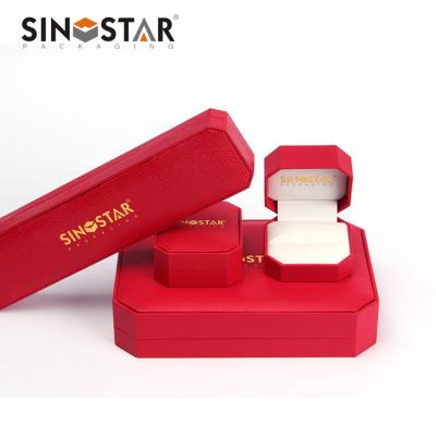 중국 Velvet Lined Plastic Jewelry Box with Removable Tray Features 판매용
