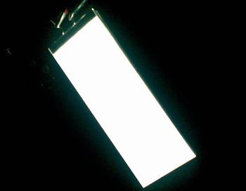 Китай Экран Lcd высокой яркости освещает контржурным светом, приведенное белое освещает модуль контржурным светом продается