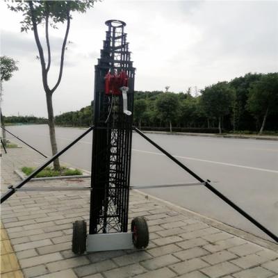 China Guyed Winch Up 50ft Outdoor Lattice Cell Phone Tower for sale