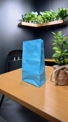 China Waterproof Degradable Food Packaging Paper Bag Customizable Size for sale