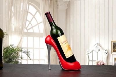 China Non Toxic Resin Ornament Crafts , Custom Color Wine Bottle Holder for sale