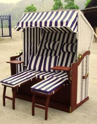 China UV Resistant Brown Roofed Wicker Beach Chair For Swimming Pool for sale