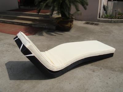 China Outdoor Rattan Furniture Sunlounger for sale
