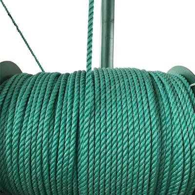 中国 ポリエステルPPは3繊維6mmの歪んだロープのための機械の作成をロープをかける 販売のため