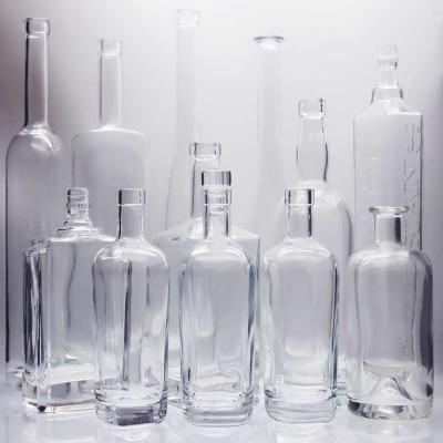 China Tequila Luxury Glass Spirits Flask à venda
