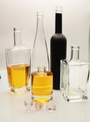 China Pintura helada botella de la etiqueta de Crystal White Whiskey Vodka Glass en venta