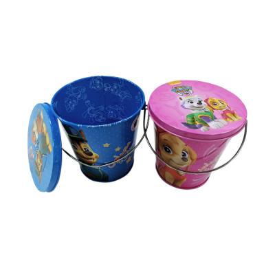 China Mini Embossed Christmas Tin Pail Buckets With Lid And Handle Candy Holiday Packaging for sale