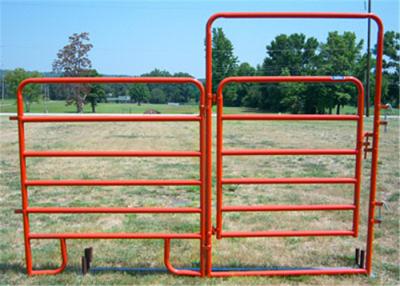 China Lightweight Sturdy Livestock Fence Panels 12 Ft Long With Various Rod Style for sale
