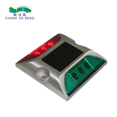 China Solar cat eyes led traffic signal lights  for road safety warning for sale