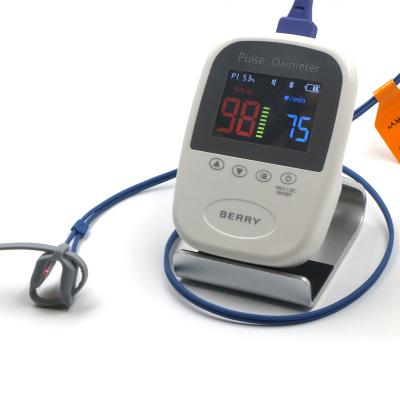 China Oxímetro de pulso portátil de 150*90*26mm Medidor portátil de oxigénio no sangue à venda