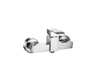 China Chrome Finish Wall Mounted Bath Taps And Shower Mixer Faucets for sale