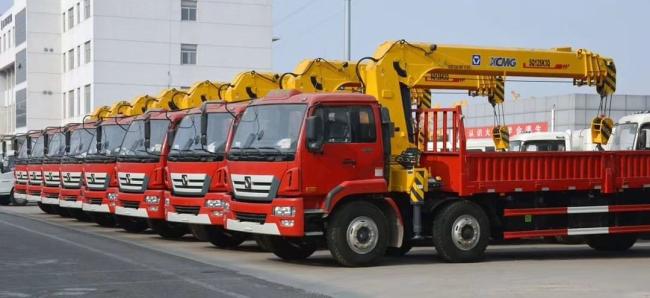 crane truck