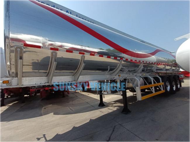 fuel tanker