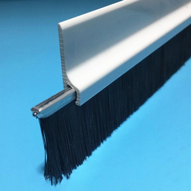 strip brush