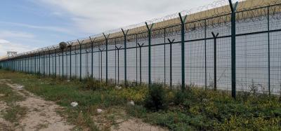 China Galvanized Clear View Anti Climb Security Fencing For Airports Prisons Train Stations for sale