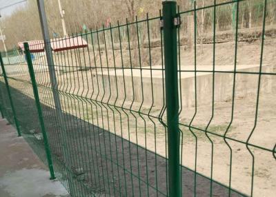 China PVC Coated 50*200mm 3d Panel Fence With Round Post for sale