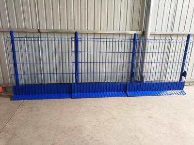 China Giant Fence Blue Pvc Coated 1150*2600mm Fall Protection Fence for sale