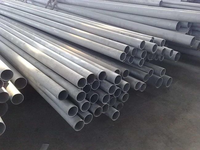 Packaged stainless steel seamless tubes ready for shipment