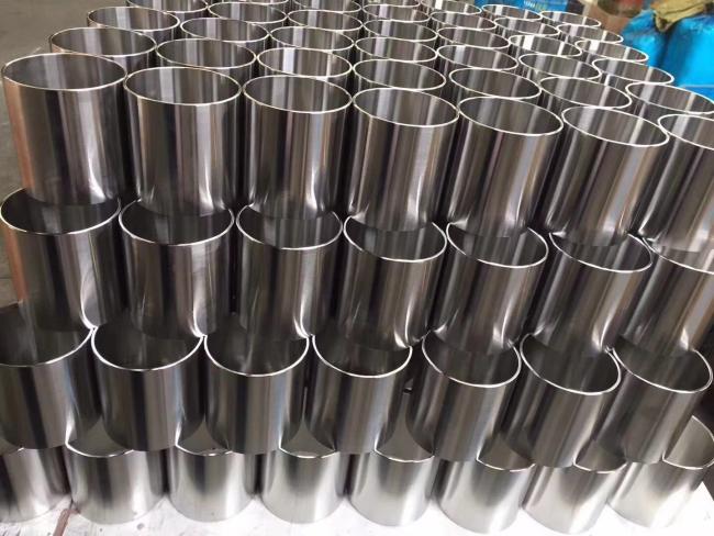 Stainless Steel Screwed Pipe Fitting close-up view