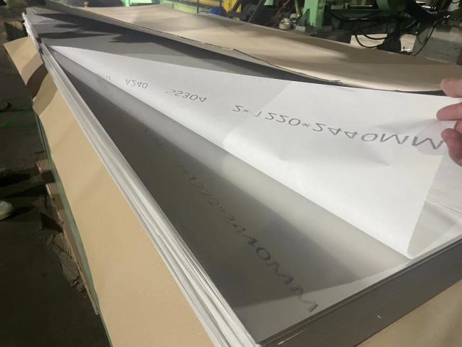 Stainless steel coil and sheet inventory