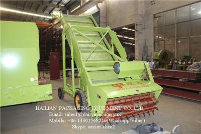 China 5000mm Height TMR Feed Mixer For Cow And Sheep Farm , Agriculture Feed Loader for sale