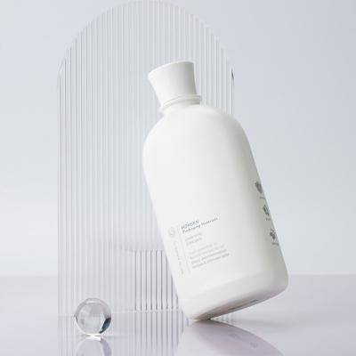 China 500ml White HDPE Lotion Bottle For Storing And Dispensing Skincare Products for sale