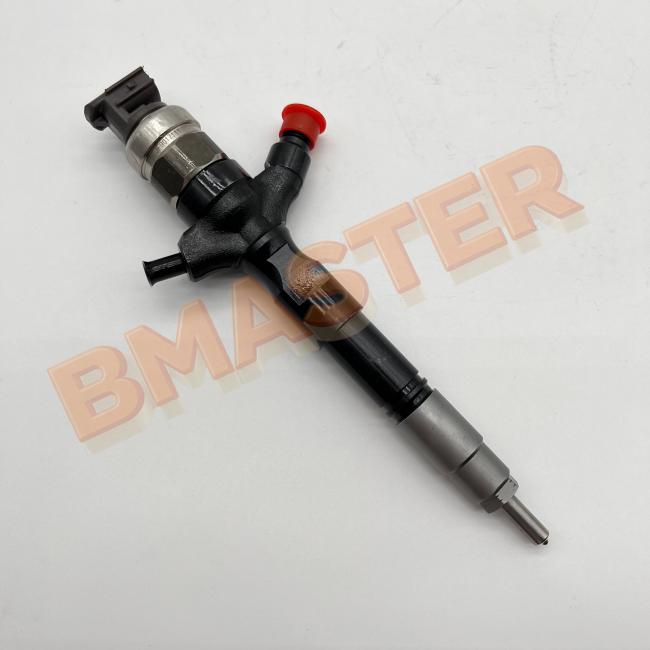 Caterpillar fuel injector 0950006870 side view and mounting details