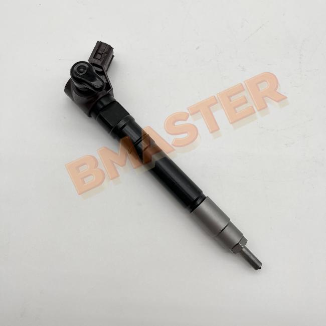 BMASTER Fuel Injector 23670-11010 side view displaying nozzle details and mounting components