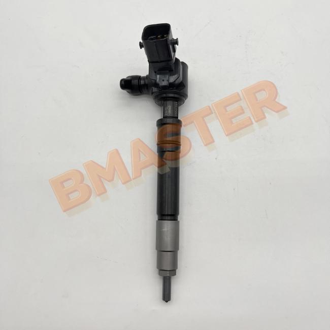 BMASTER Fuel Injector 23670-08040 side view displaying manufacturing quality and components